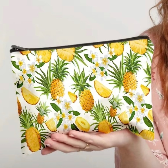 Accessories - Pineapple Print Cosmetic Pouch, Lightweight Clutch Bag